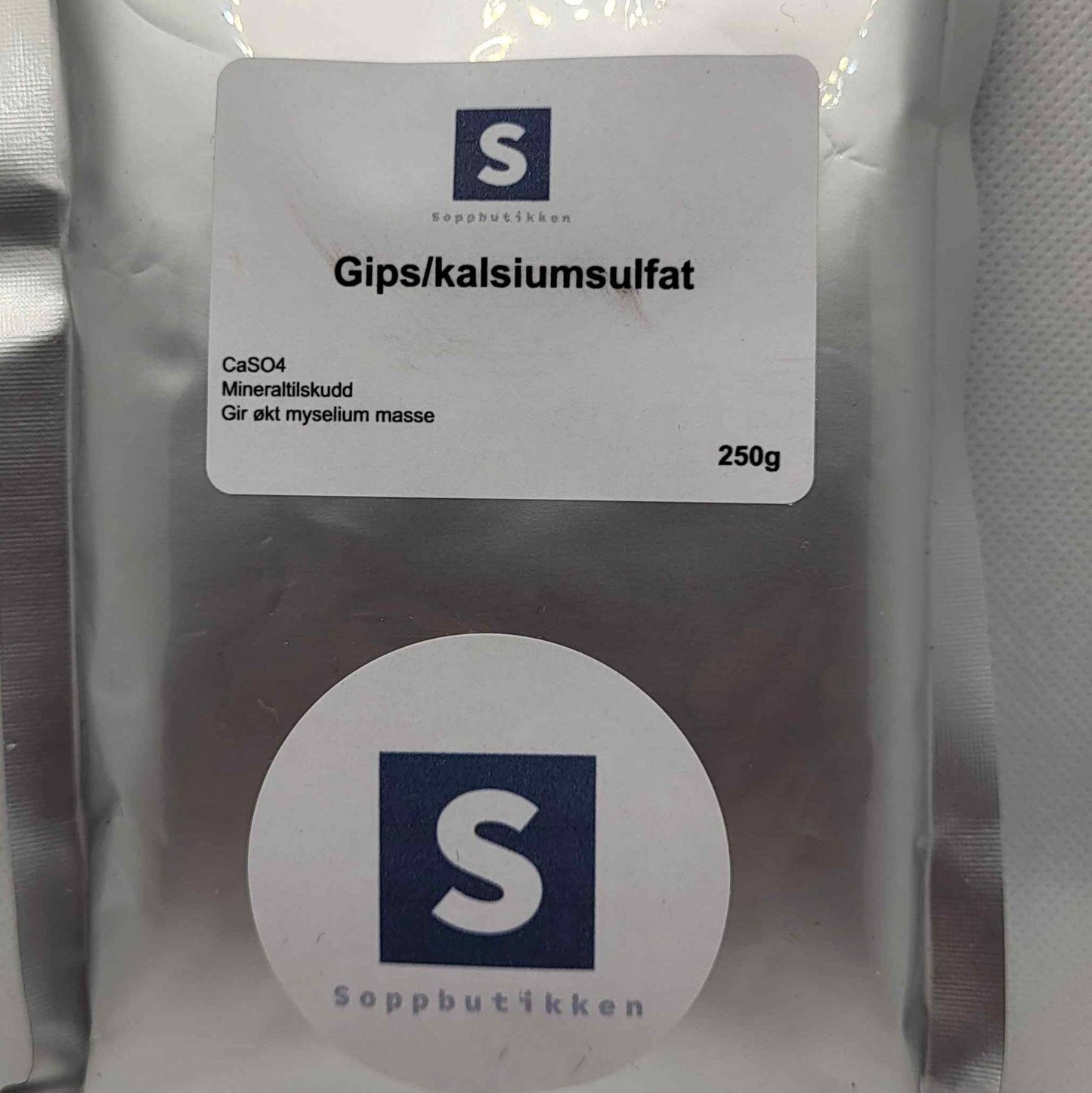 Gips/kalsiumsulfat gir mineraltilførsel og balanserer eller nøytaliserer syrenivået i vekstmediet.